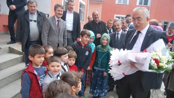 Çat Kasabası ve Semerci Köyü Okulları Ziyaret Edildi