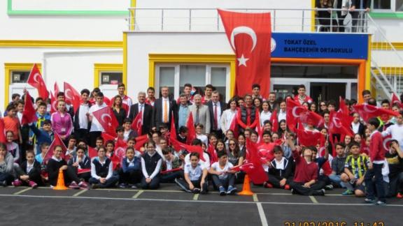 Genç Erkek Voleybol Milli Takımımız Tokat Bahçeşehir  Okullarını Ziyaret  Etti