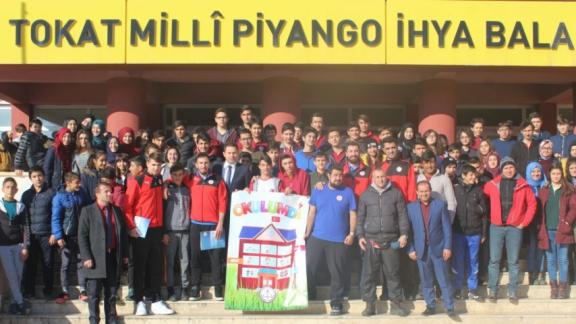 Tokat Belediye Plevnespor Voleybol Takımı Sporcuları Öğrencilerimizle Bir Araya  Geldi