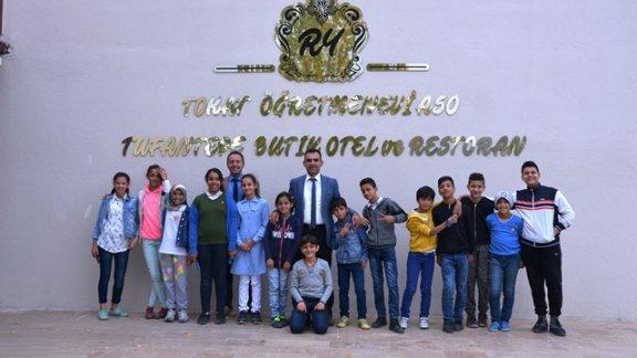 Yabancı Uyruklu Öğrencilerin Tufantepe RY Butik Otelde Türkçe Dil Kafe Keyfi 