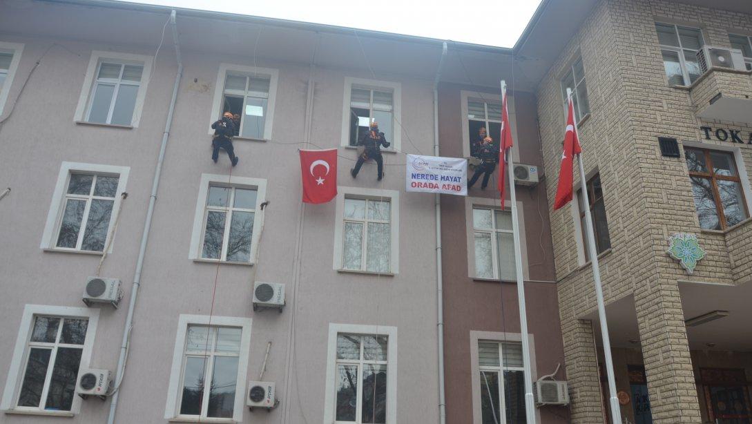 28 Şubat Sivil Savunma Günü Kapsamında Valilik Binamızda Tatbikat Yapıldı