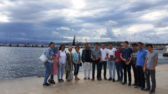 Okullu Okulsuz Okuyoruz Yazıyoruz Projesi Etkinlerine Sinop Kitap Günleri Fuarı ile Devam Edildi