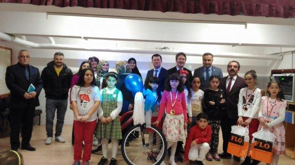 Melik Ahmet Gazi İlkokulunda İstiklal Marşını Güzel Okuma Yarışması Düzenlendi